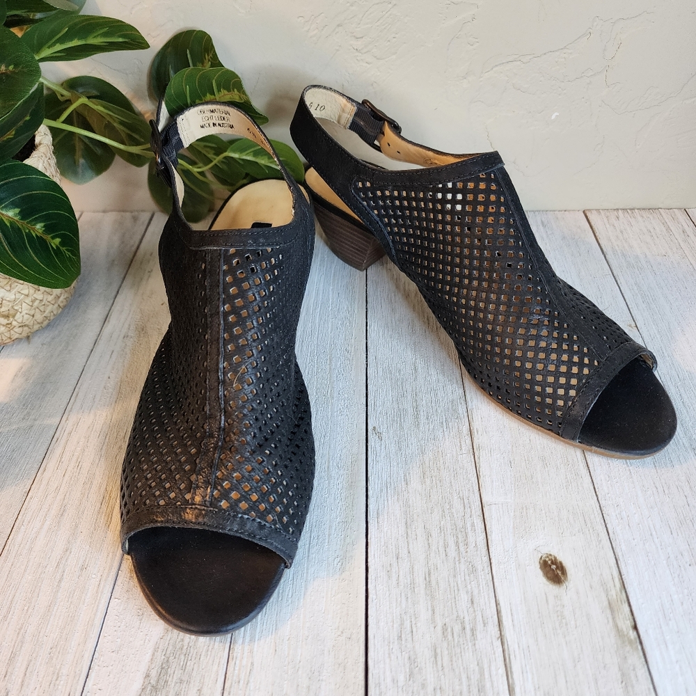 Paul Green Black Lois Perforated Slingback Sandals Size 6.5
